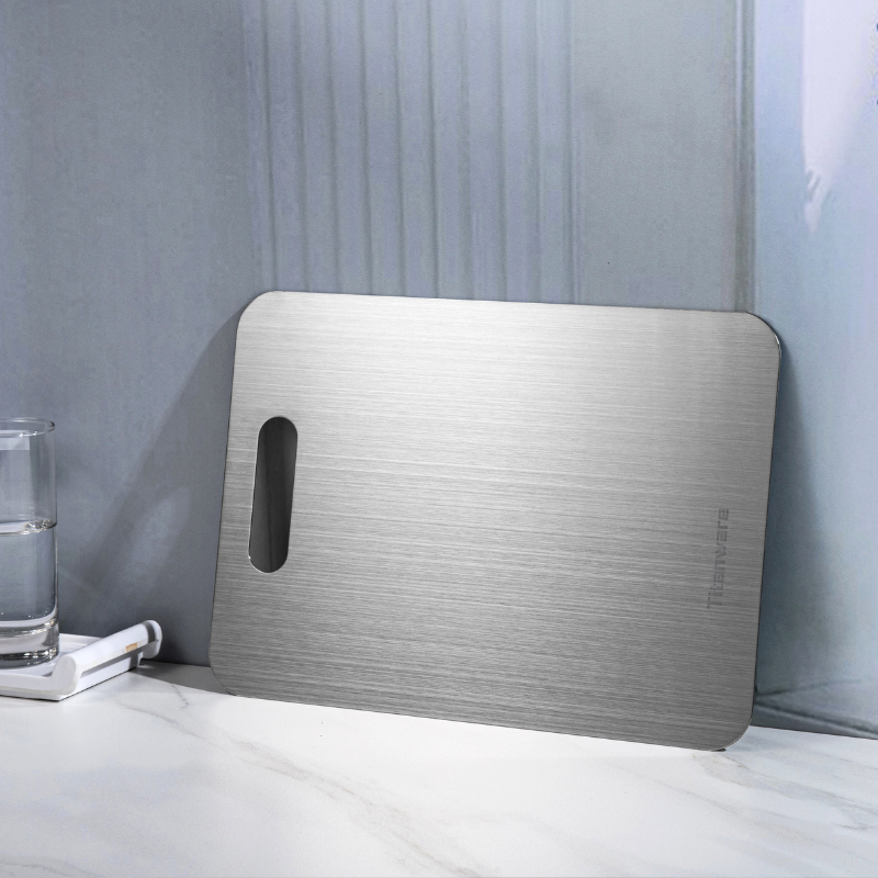 Titanium Shield Cutting Board